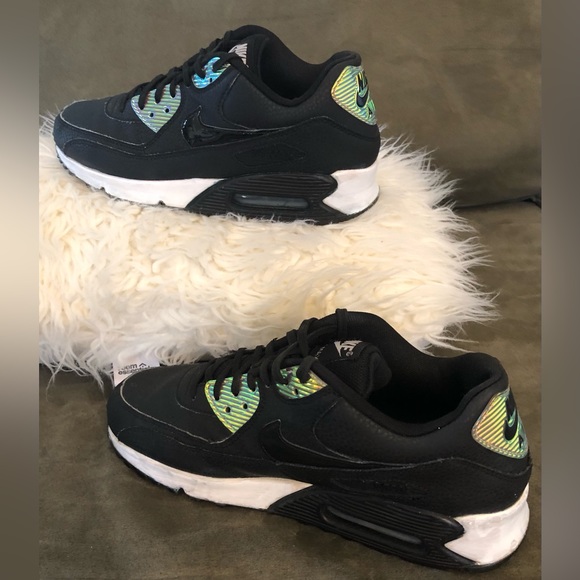 Men’s Nike Air Max 90 BLACK & Gold Clean, CLOSET CLOSES TODAY MONDAY - Picture 11 of 15